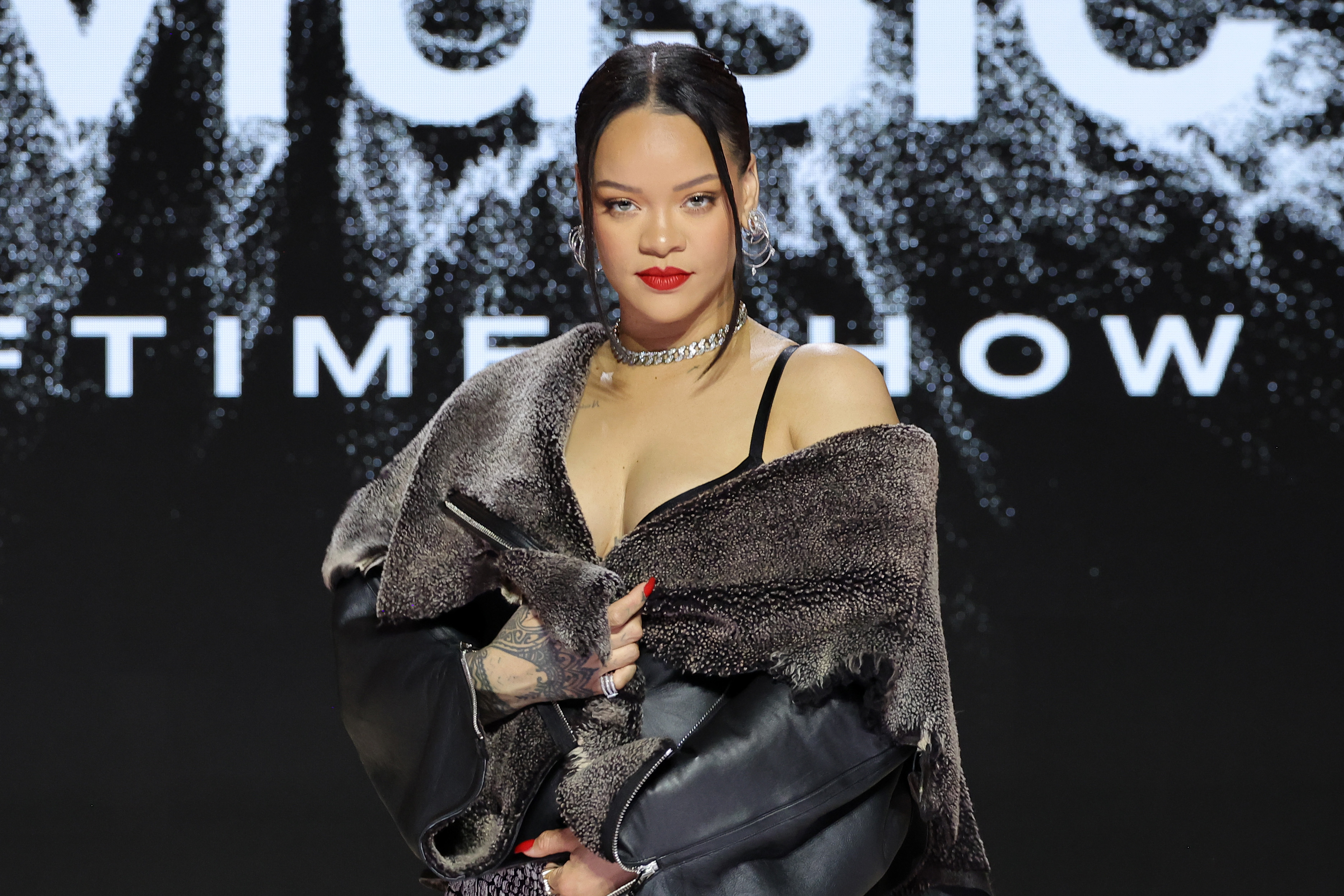 Super Bowl 2023: How to Watch & Buy Tickets to Rihanna's Halftime